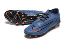 Chuteira Nike Phantom GX Low Elite FG Campo
