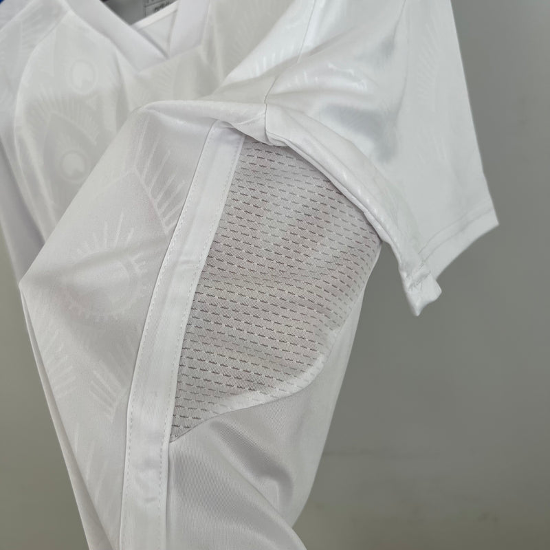 Leeds United 23/24 shirt 