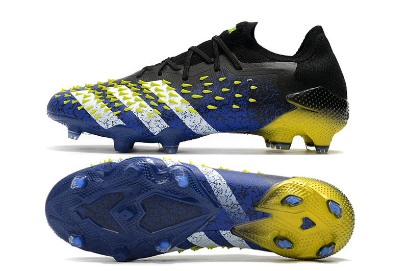Adidas Predator Freak+ Low 1 Fußballschuhe. 