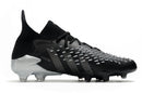 Adidas Predator Freak+ 1 Fußballschuhe. 