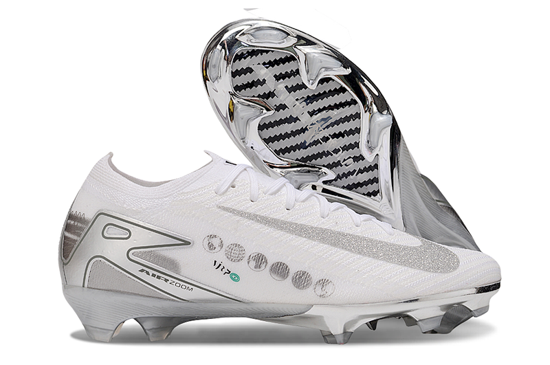 Nike AIR Zoom Mercurial Vapor 16 Elite Soccer Cleats