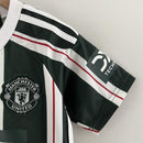 Manchester United 23/24 Children's Kit 