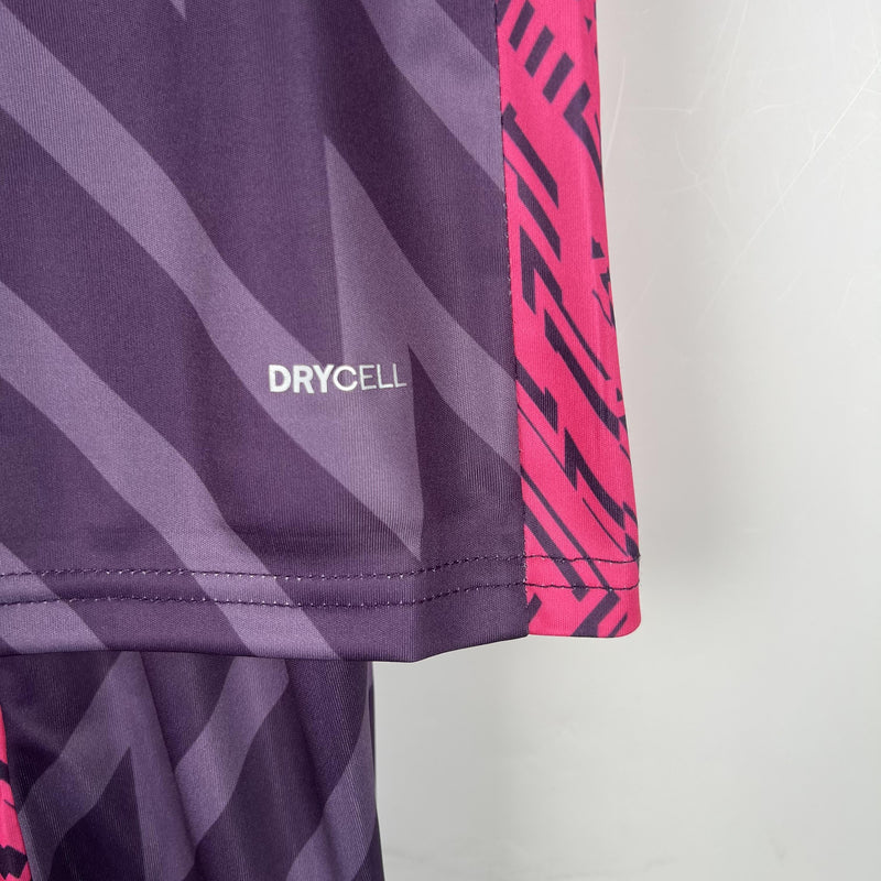 Manchester City Goalkeeper Kids Kit 23/24 