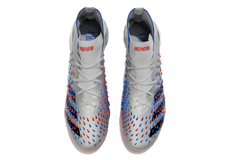 Adidas Predator Freak+ 1 Fußballschuhe. 