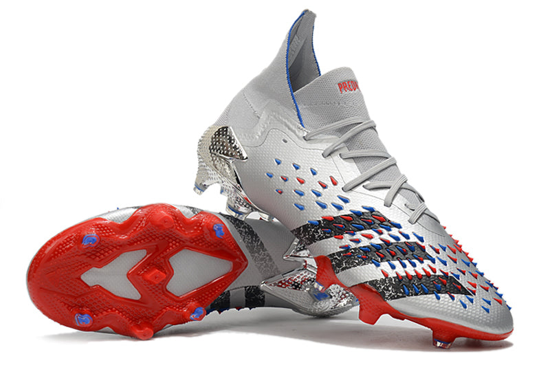 Adidas Predator Freak+ 1 Fußballschuhe. 