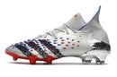 Adidas Predator Freak+ 1 Fußballschuhe. 