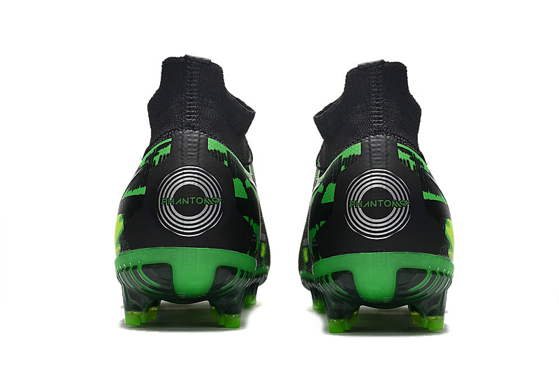 Nike Phantom GT2 Elite Soccer Cleats 