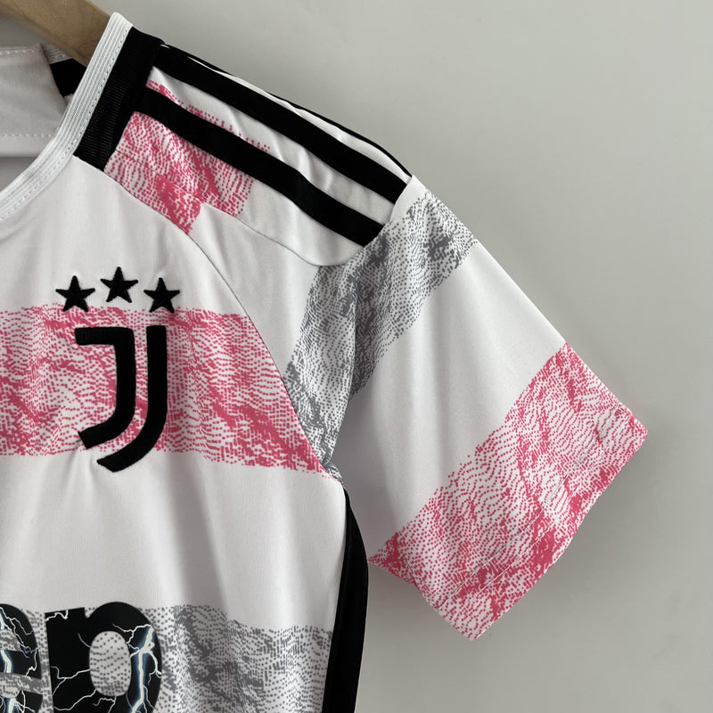 Juventus Kids Kit 23/24 