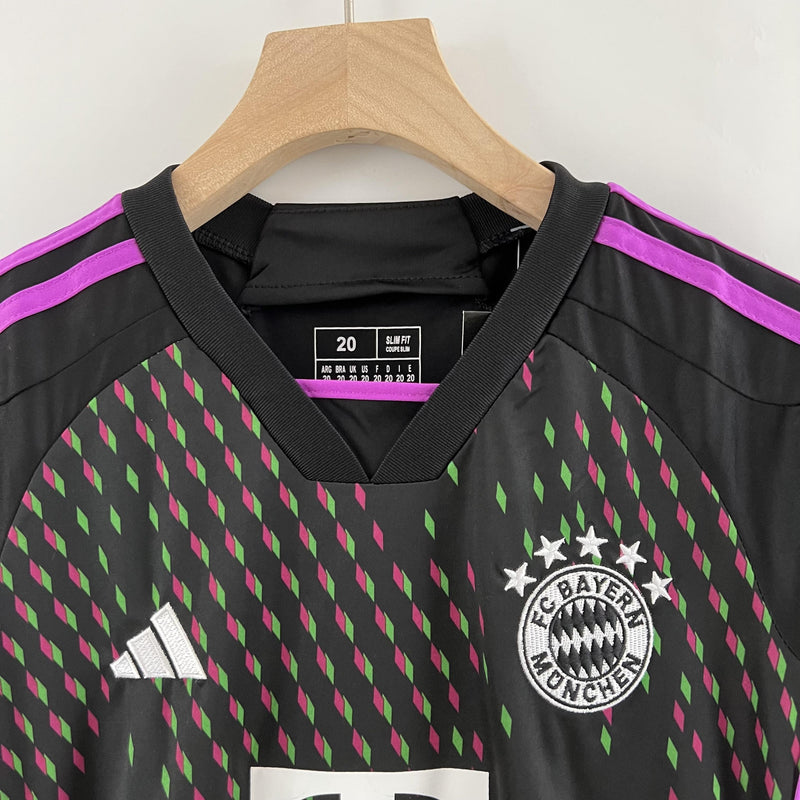 Bayern Munich Kids Kit 23/24 