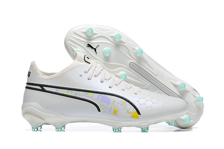 Puma King Ultimate Soccer Cleats 