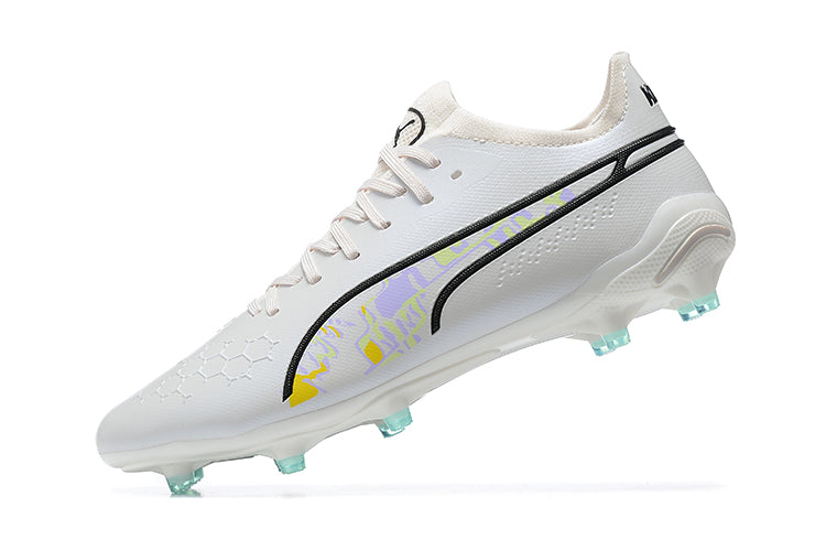 Puma King Ultimate Soccer Cleats 