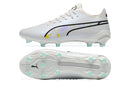 Puma King Ultimate Soccer Cleats 