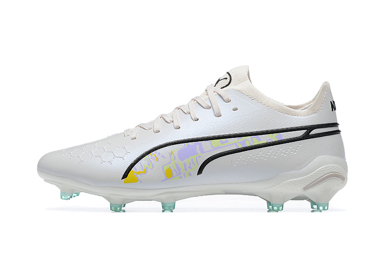 Puma King Ultimate Soccer Cleats 