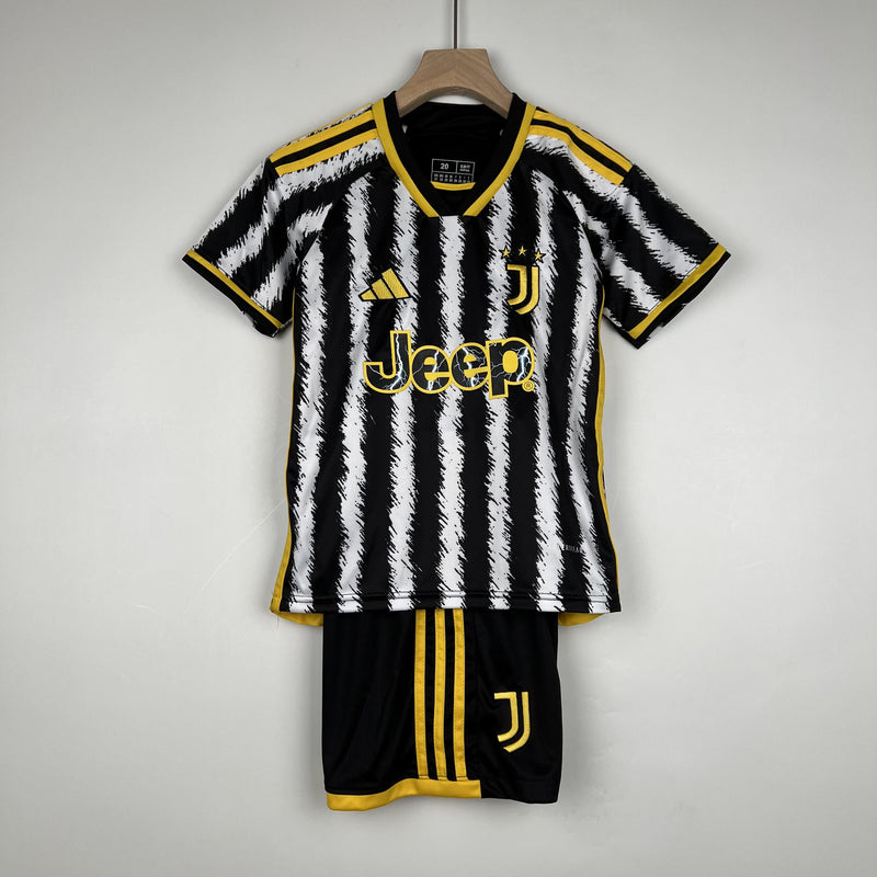 Juventus Kids Kit 23/24 