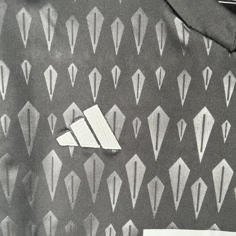 Bayern Munich Kids Goalkeeper Kit 23/24 