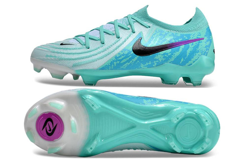 Nike Phantom Luna Elite Low Field Soccer Cleats 