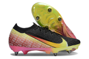 Chuteira Nike Air Zoom Mercurial Vapor 16 Vini Jr Elite SG - Preta, Amarela e Vermelha