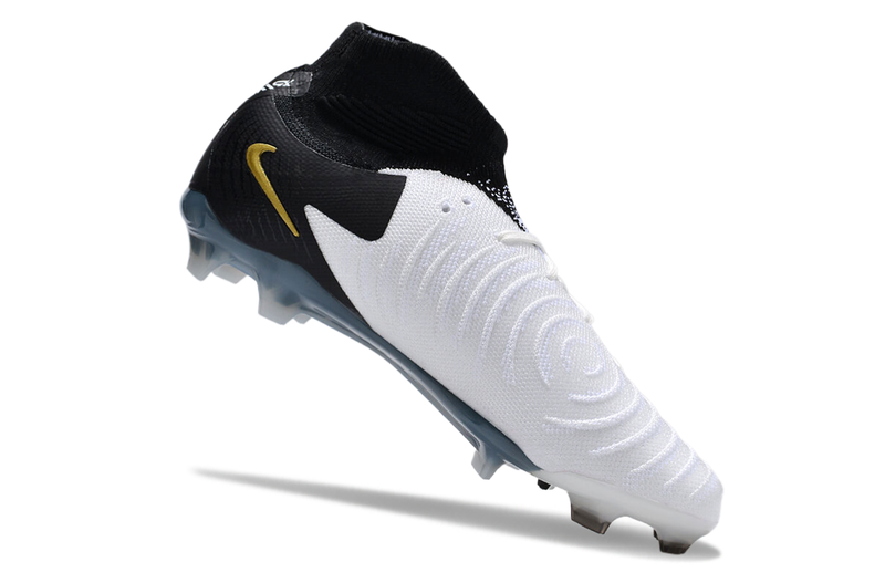 Nike Phantom Luna Elite Soccer Cleats 