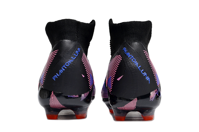 Nike Phantom Luna Elite Soccer Cleats 