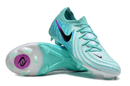 Nike Phantom Luna Elite Low Field Soccer Cleats 