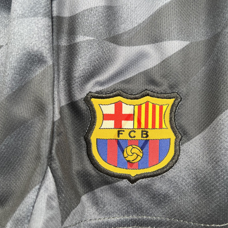 Barcelona 23/24 Goalkeeper Kids Kit 