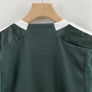 Manchester United 23/24 Children's Kit 