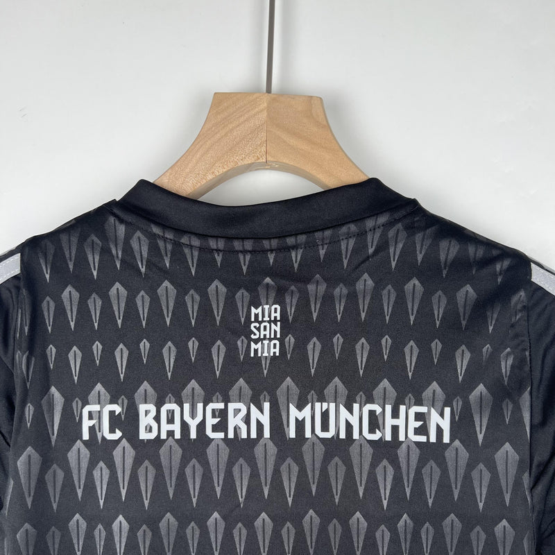 Bayern Munich Kids Goalkeeper Kit 23/24 