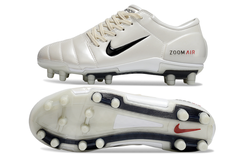 Nike Total 90 Soccer Cleats
