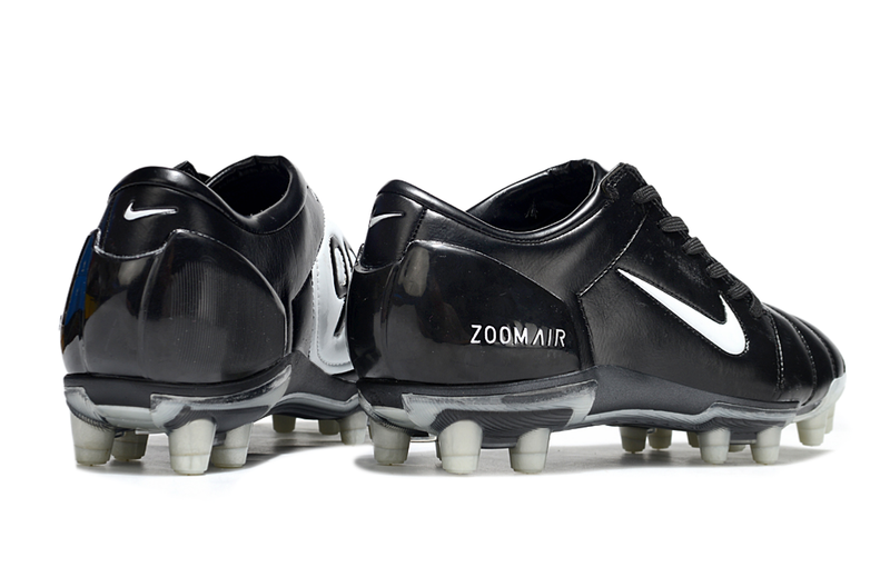 Nike Total 90 Soccer Cleats
