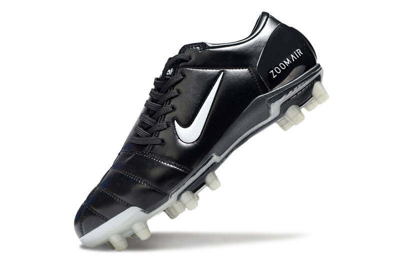 Nike Total 90 Soccer Cleats
