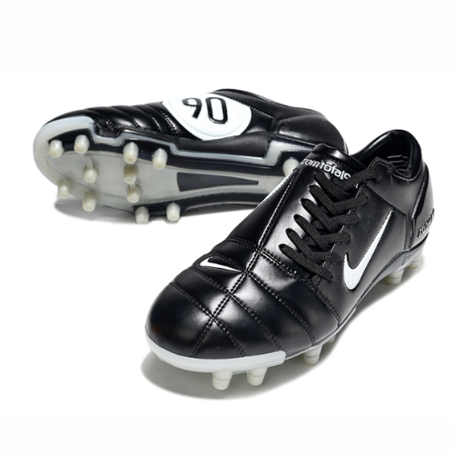 Nike Total 90 Soccer Cleats