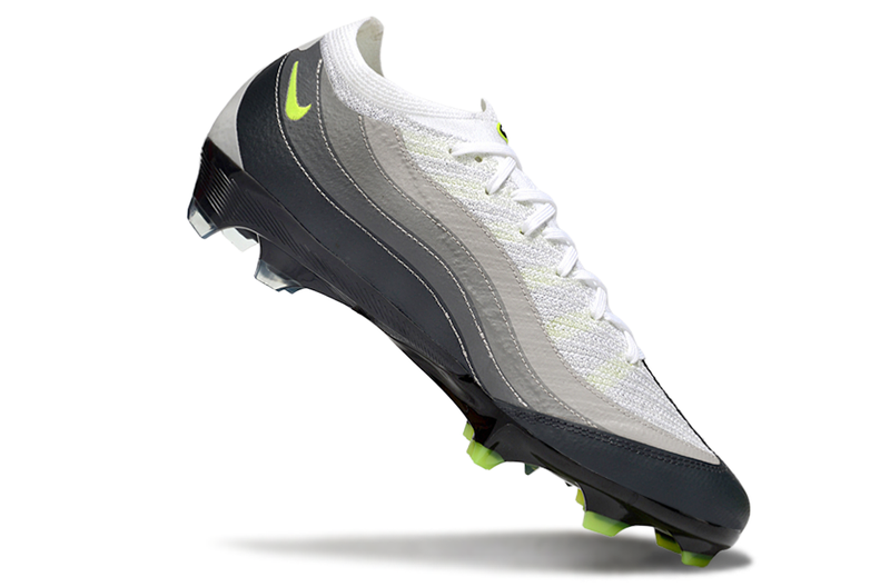 Nike AIR Zoom Mercurial Vapor 16 Elite Soccer Cleats with AIR MAX 95