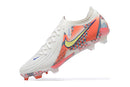 Nike Phantom Luna Elite Low Field Soccer Cleats 