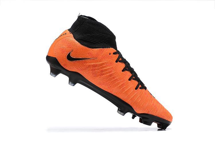 Nike Phantom Luna Elite Soccer Cleats 