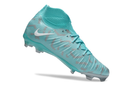 Nike Phantom Luna Elite Soccer Cleats 
