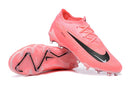 Chuteira Nike Phantom GX Low Elite FG Campo
