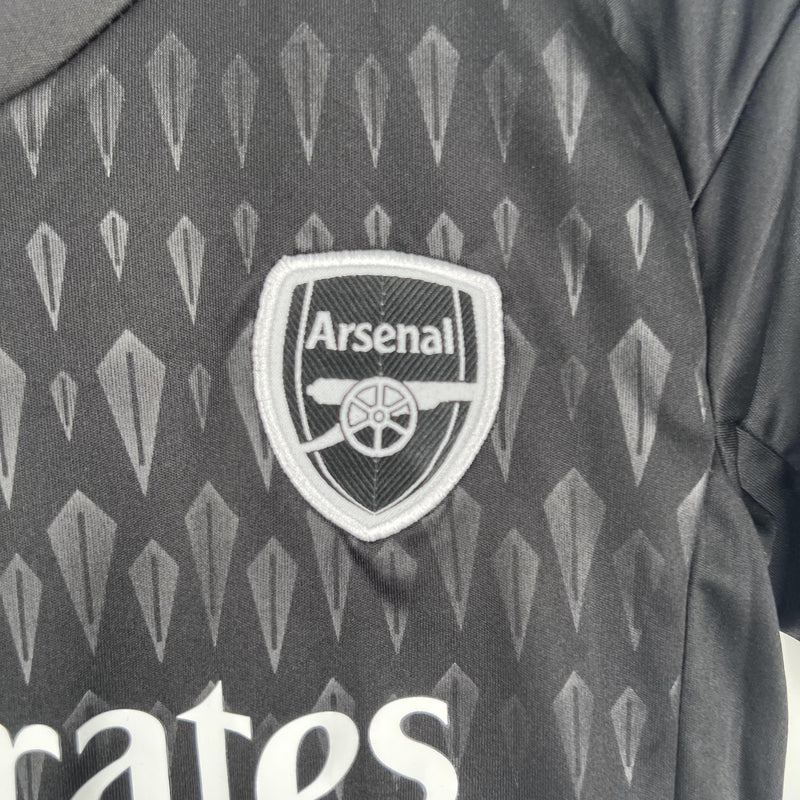 Arsenal Goalkeeper Kids Kit 23/24 