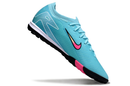 Chuteira Society Nike Air Zoom Mercurial Vapor 16 Elite TF - Azul, Preta e Rosa