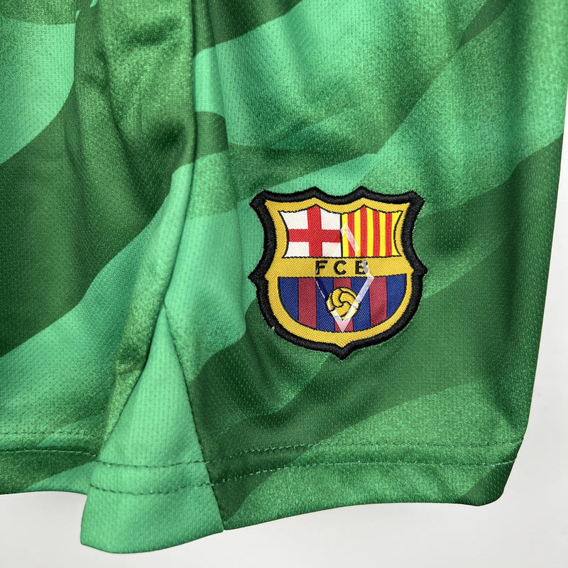 Barcelona 23/24 Goalkeeper Kids Kit 